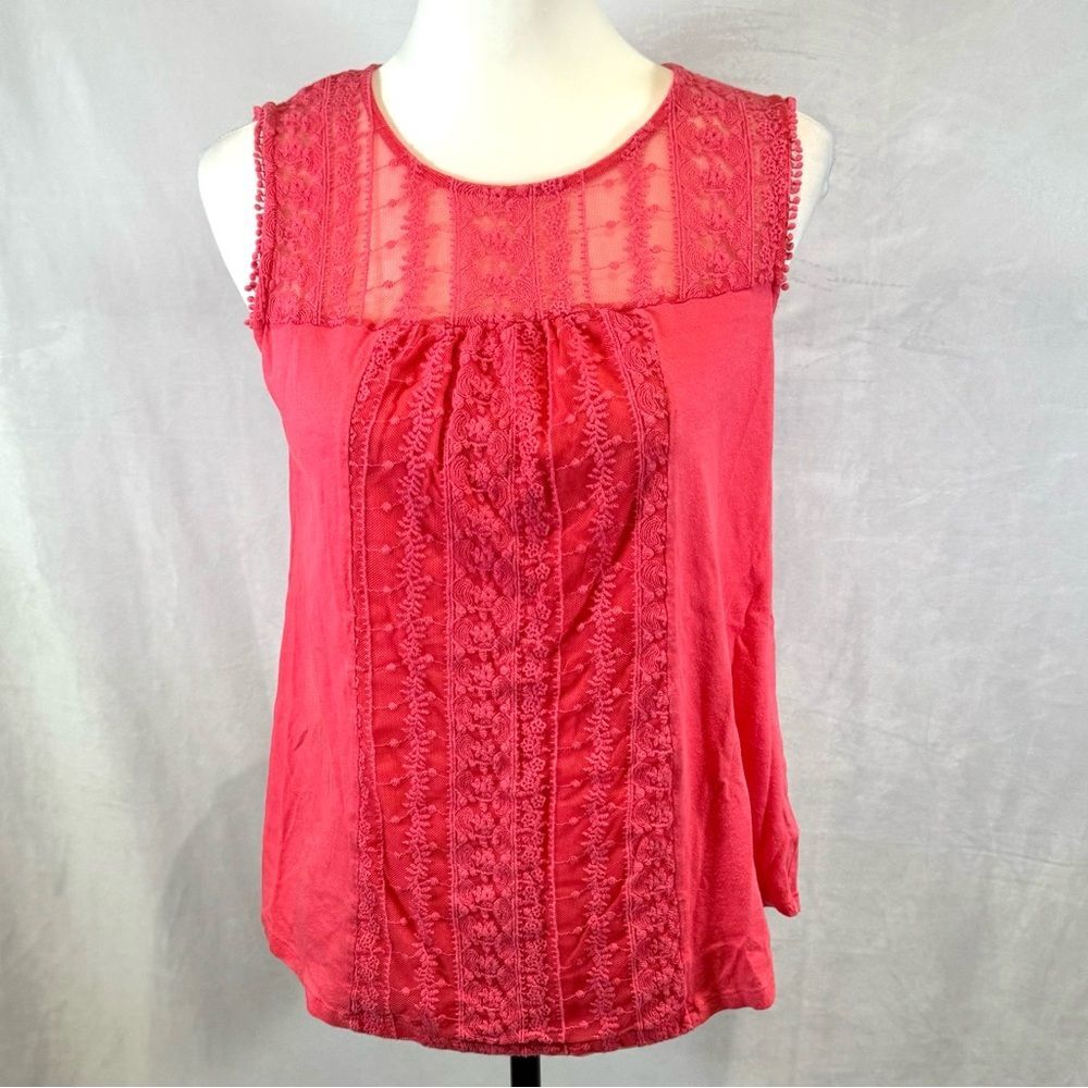 Pink lace yoke detail cotton top size medium